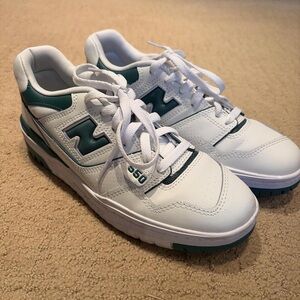 New Balance White and Teal Sneakers